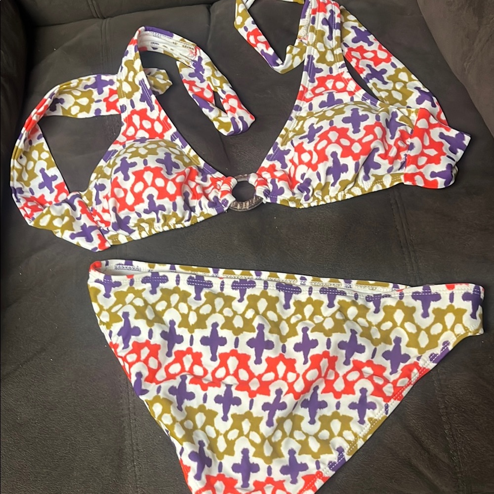 Colorful Patterned Bikini Set - Picture 4 of 4